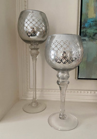 Medici Candle Holders with Sliver Accents(2pcs)