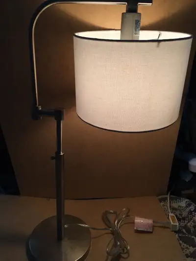 desk/table lamp, View more