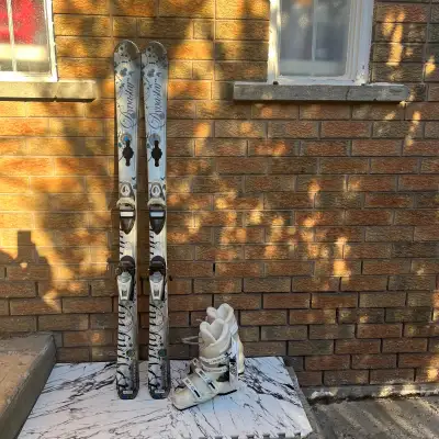 148 Dynostar ski with boots , View more