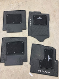 Nissan Titan Floor mats