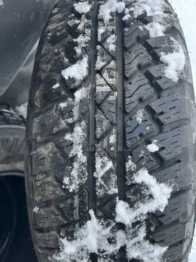 Selling 5 Bridgestone dueler tires. One is brand new which was the spare. 255 70 18 asking 300