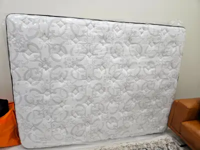 Kingsdown 60" Queen Size Mattress, View more