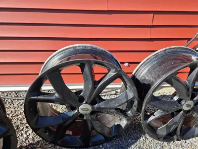 Dodge Rims 20 inch Came off a 2023 Dodge Hornet GT