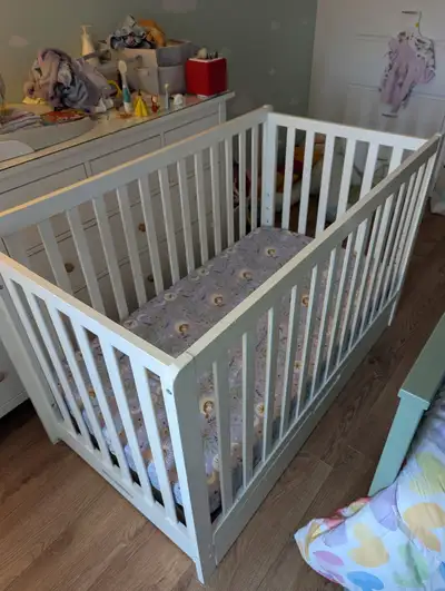 Lit pour bébé ajustable avec tiroir et matelas inclus, View more