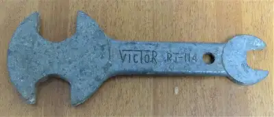 Vintage Victor RT-114 Oxy Gas Welding Wrench. 7.5 Inches. It has a bit of weight to it. This item is...