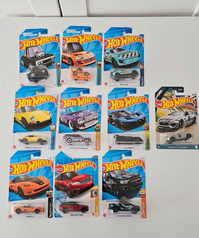 HOT WHEELS MAINLINE SET in Toys & Games in City of Toronto