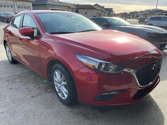 2018 Mazda 3 GS in Cars & Trucks in Regina - Image 2