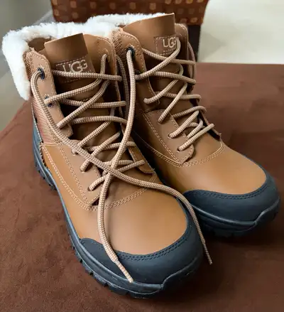 Women’s UGG Boots - Like New, View more