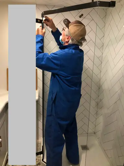 selling glass shower doors fxng. selling glass buthtub doors fix, View more