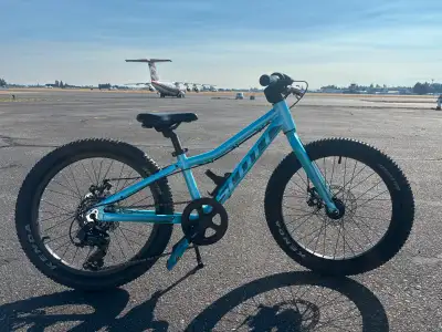 2020 Scott contessa 20 rigid, View more