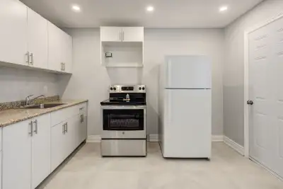 4 Bedroom Townhouse for Rent in Sudbury, View more