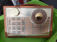 Old Radio Vantage 