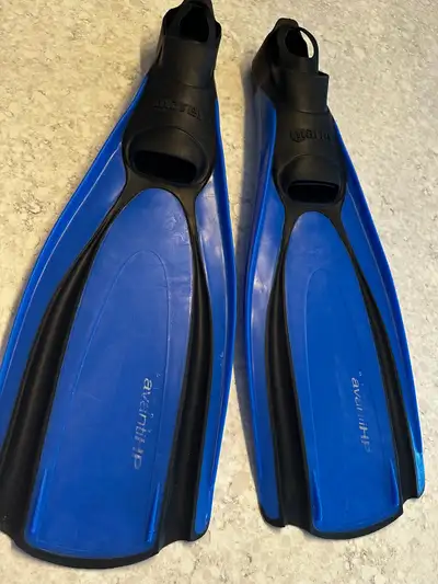 Mares snorkeling flippers, View more