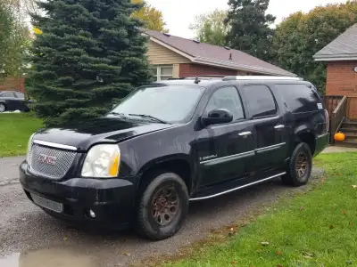 2007 2008 GMC Denali 1500 1/2 ton for parts. A lot of these parts will fit Tahoe, Suburban, Yukon or...