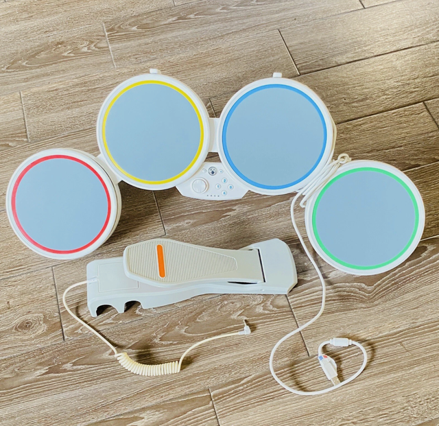 Rockband Nintendo Wii Wired Drum Set 《 Without Stand 》 Rock Band in Nintendo Wii in City of Toronto - Image 2