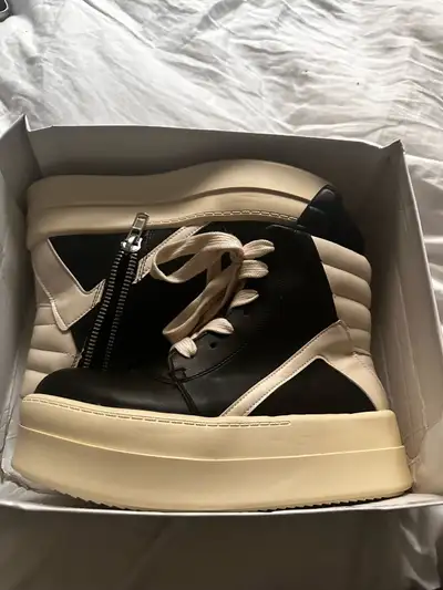 Platform shoes, View more