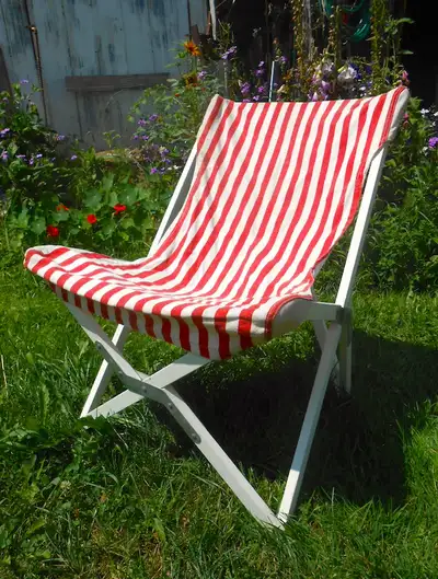 Chaise Papillon Vintage Cadre en Teck, View more