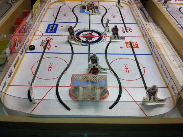 WINNIPEG TABLE HOCKEY LEAGUE  [1971] in Sports Teams in Winnipeg - Image 4