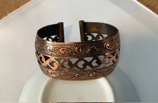 Hello and thanks for checking in ! For sale. Vintage solid black copper arm cuff/ bracelet 2.5 inch...