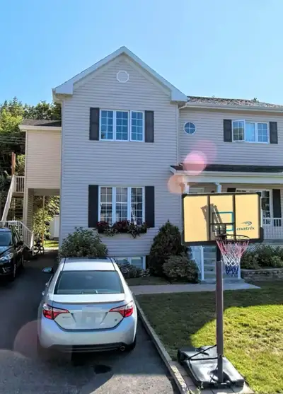 colocataire femme recherchée a charlesbourg