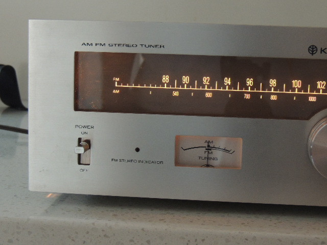 Kenwood KT-5300 AM/FM Stereo Tuner in Stereo Systems & Home Theatre in Mississauga / Peel Region - Image 4