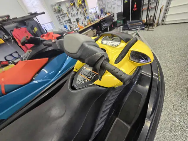 SEADOOS AND dual trailer in Personal Watercraft in Hamilton - Image 6