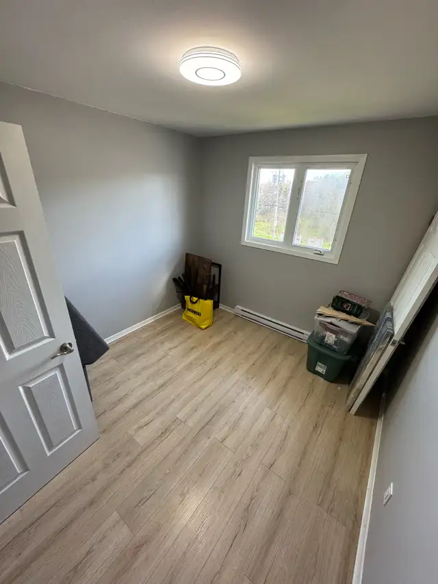 3-Bedroom 1 Bath Upper Unit in Long Term Rentals in Dartmouth - Image 7