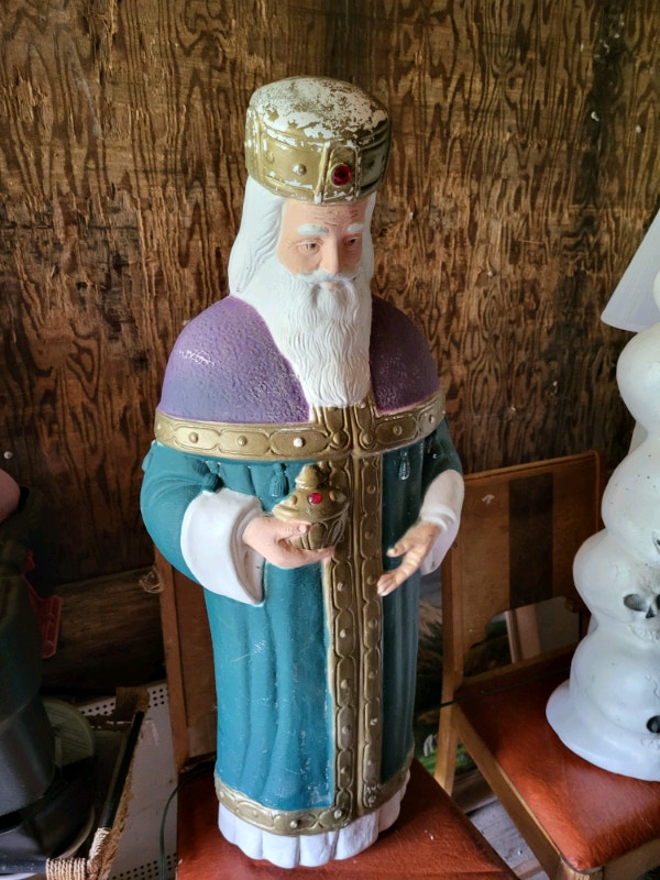 Vintage nativity Wiseman blow mold Arts & Collectibles Winnipeg Kijiji