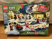 Lego city 60268 Advent Calendar Mini Figures Toy New Wheeler