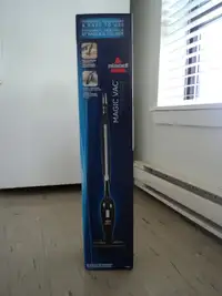 New Vacuum Cleaner/Nouvel aspirateur