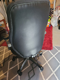 Computer chair