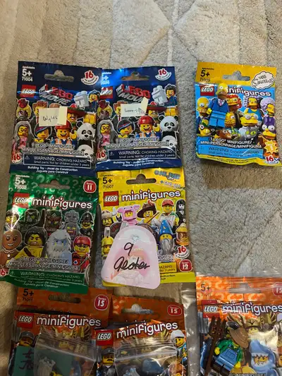 Various retired LEGO minifigures  series 11 - 15, View more