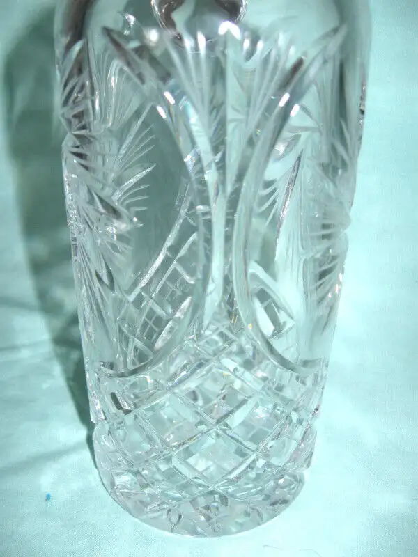 CARAFE EN CRYSTAL VINTAGE  PINWHEEL  CRYSTAL CARAFE in Arts & Collectibles in West Island - Image 7
