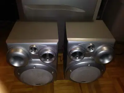 JVC stereo speakers, View more