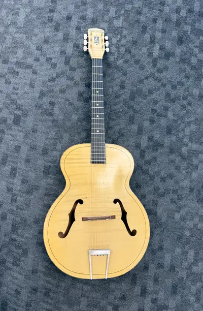 Vintage Harmony Archtone H1214, View more