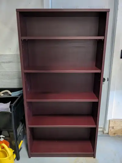 Bibliothèque avec des étagères réglables - Bookshelf, View more