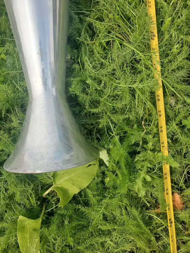 Silver Metal Vase63010223533315121