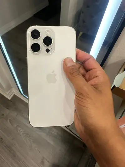 iPhone 16 Pro Max 256gb (has minor dead pixel) **Pods+Delivery**, View more