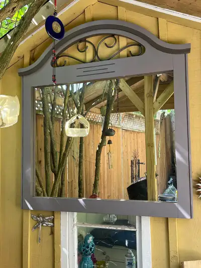 Mirror set