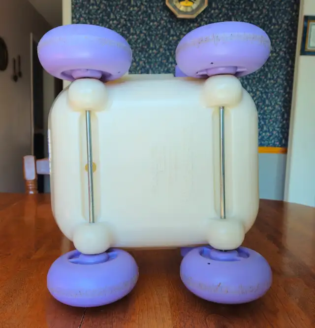 Today’s Kids Baby Doll Stroller in Toys in Oshawa / Durham Region - Image 6