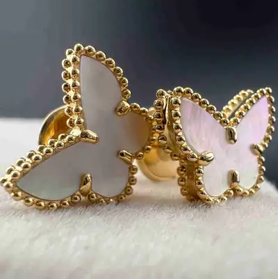 Van Cleef & Arpels Sweet Butterflies earstuds, View more