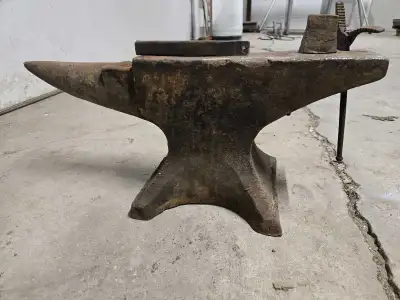 Anvil 180lb, View more