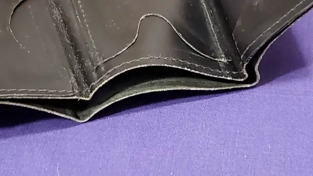 Leather Trifold Chain Wallet in Men's in Red Deer - Image 6