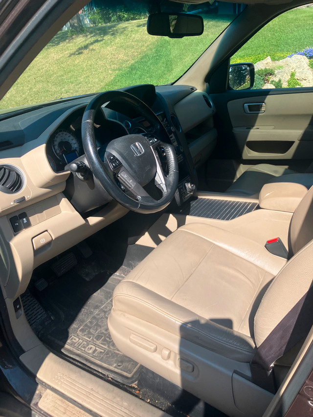 2012 HONDA PILOT TOURING EDITION (needs work) in Cars & Trucks in Calgary - Image 3