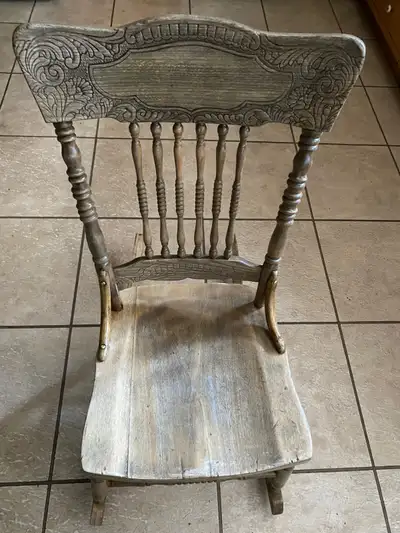 Chaise berçante  antique, View more