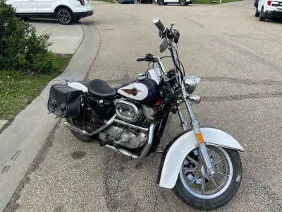 1986 XLH sportster custom 883 4speed evo In the last couple of years put in a new stator Rocker box...