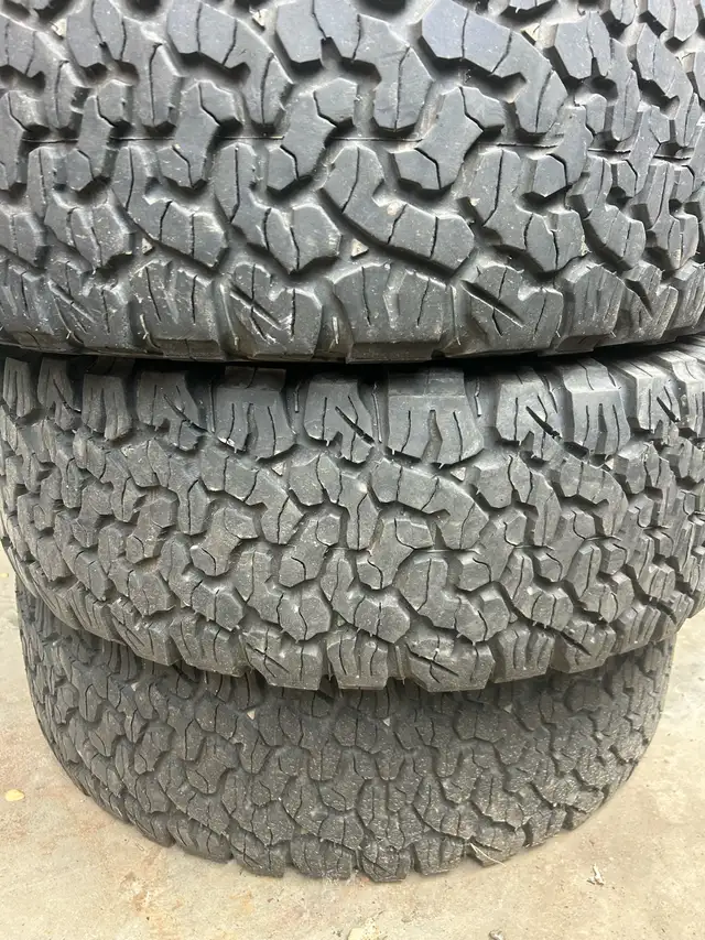 used Tires LT255/70R17 ( BF Goodrich).   Call at 4164005909 in Garage Sales in Mississauga / Peel Region - Image 3