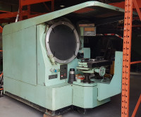 Optical comparator cylindrical surface cutter tool grinder lathe