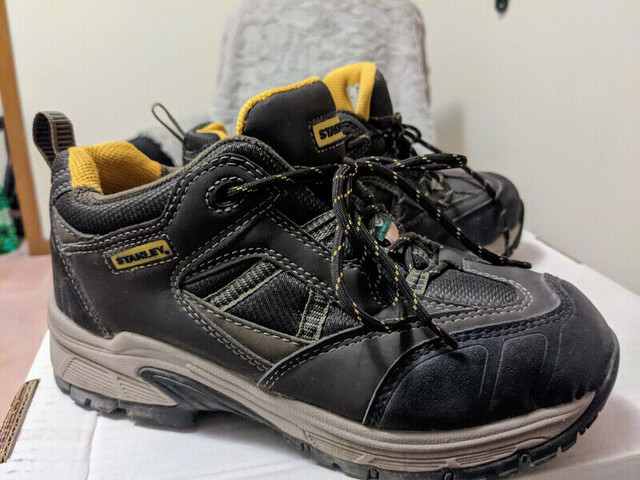 Men's Safety Shoes in Men's Shoes in Chatham-Kent
