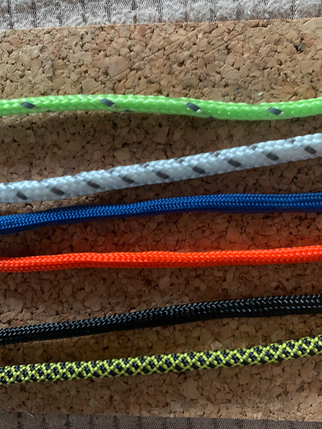 Paracord leashes, collars, halters, reins  in Accessories in Oshawa / Durham Region - Image 3